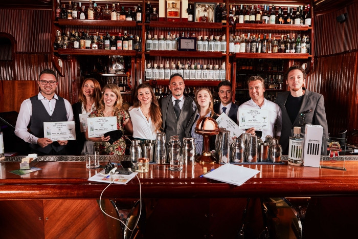 L’innovazione nel mondo dei cocktail protagonista a Milano con MeMento, il distillato analcolico del Mediterraneo