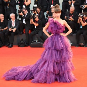 Festival Cinema di Venezia 2019:  Nicole Macchi interpreta l’alta moda eco-luxury sul Red Carpet