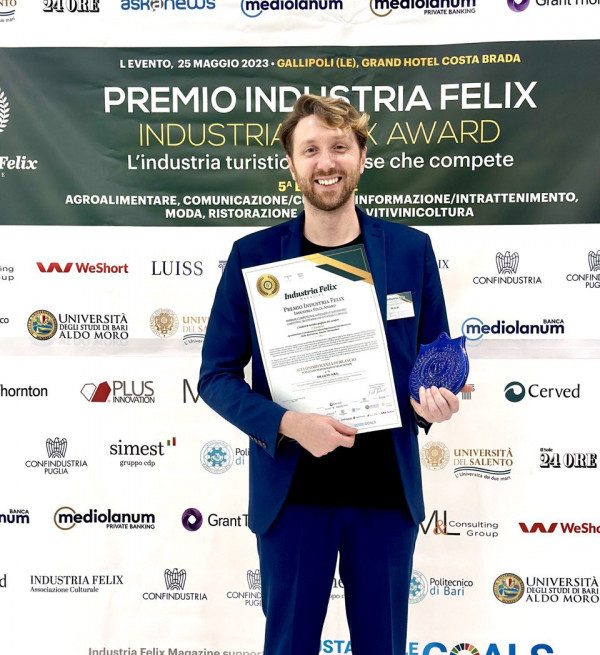 Il gruppo pugliese Hagakure riceve il Premio Industria Felix de Il Sole24Ore Il gruppo pugliese Hagakure riceve il Premio Industria Felix de Il Sole24Ore