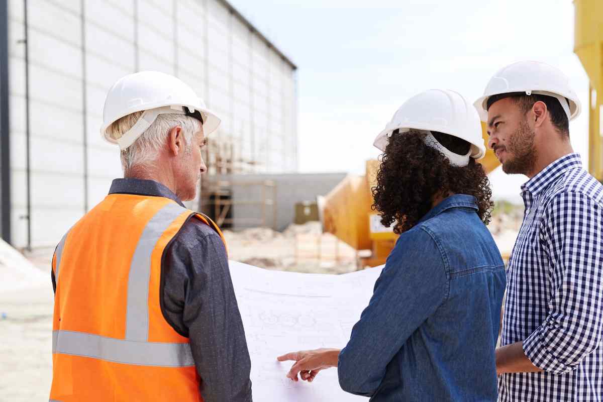 cantiere e persone 