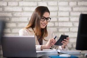 persona felice per il bonus